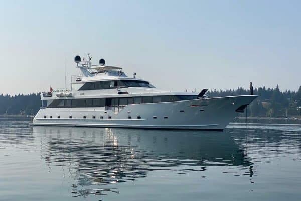 1993 Broward Tri Deck