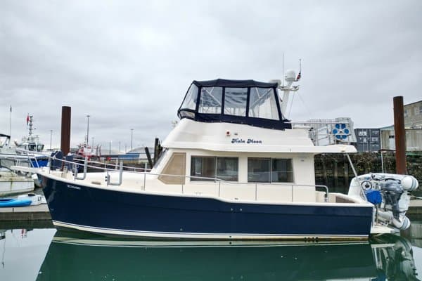 2006 Mainship 34 Trawler