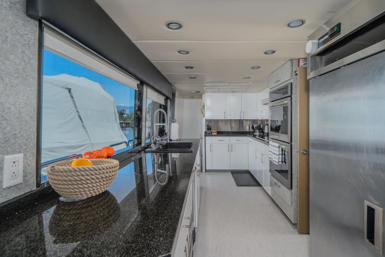 1993 Broward Tri Deck