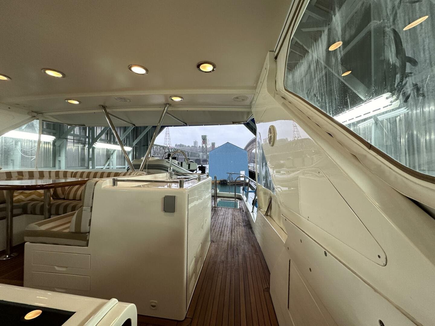 2004 Ocean Alexander 610 Pilothouse