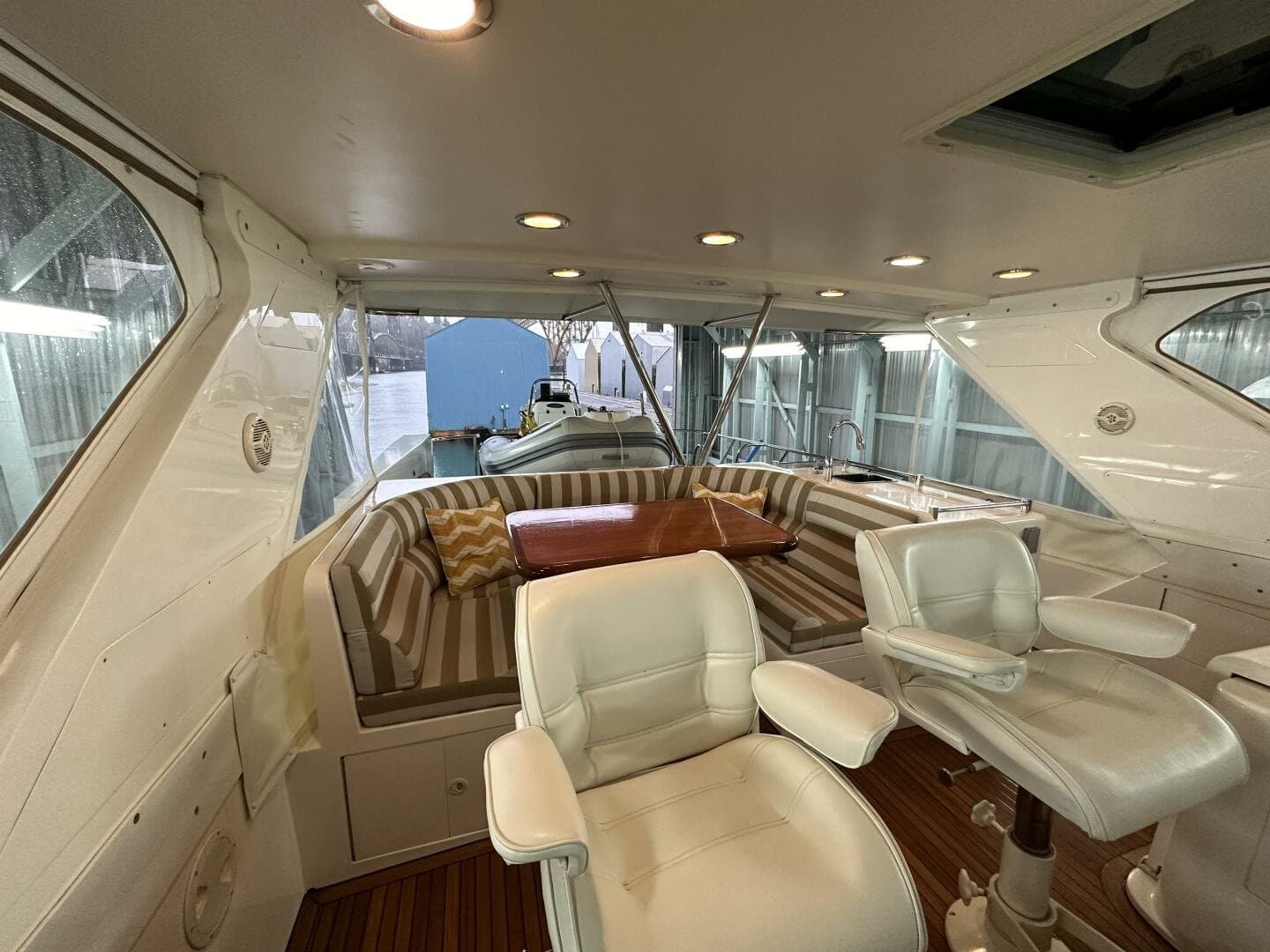 2004 Ocean Alexander 610 Pilothouse