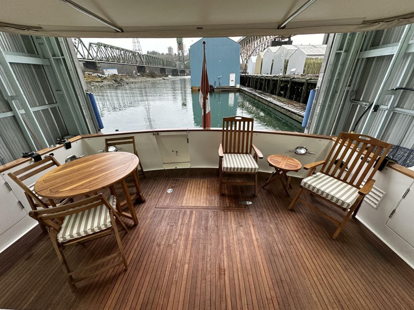 2004 Ocean Alexander 610 Pilothouse