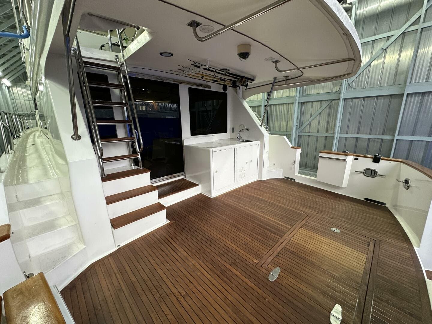 2004 Ocean Alexander 610 Pilothouse