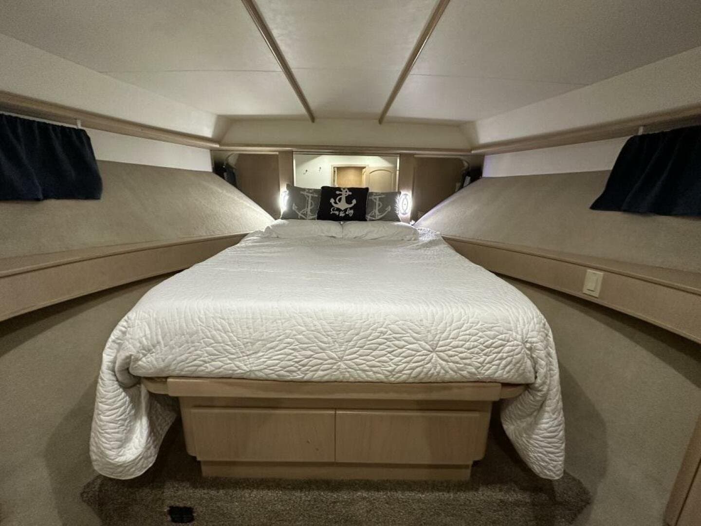 1993 West Bay Pilothouse