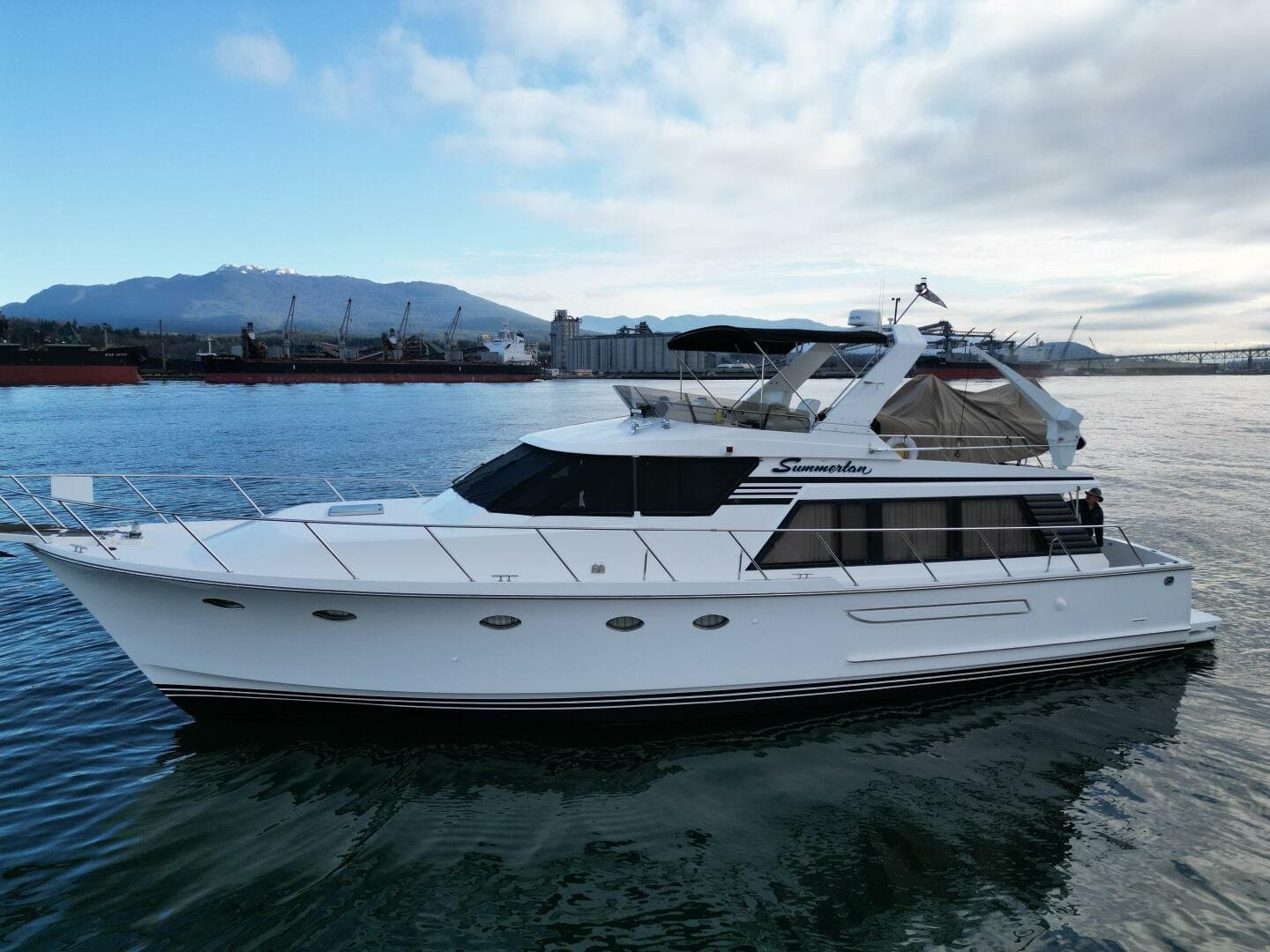 1993 Ocean Alexander 52 Pilothouse
