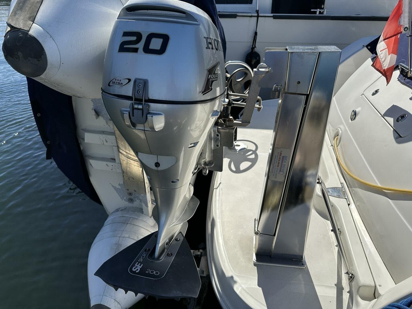 2006 Sea Ray null