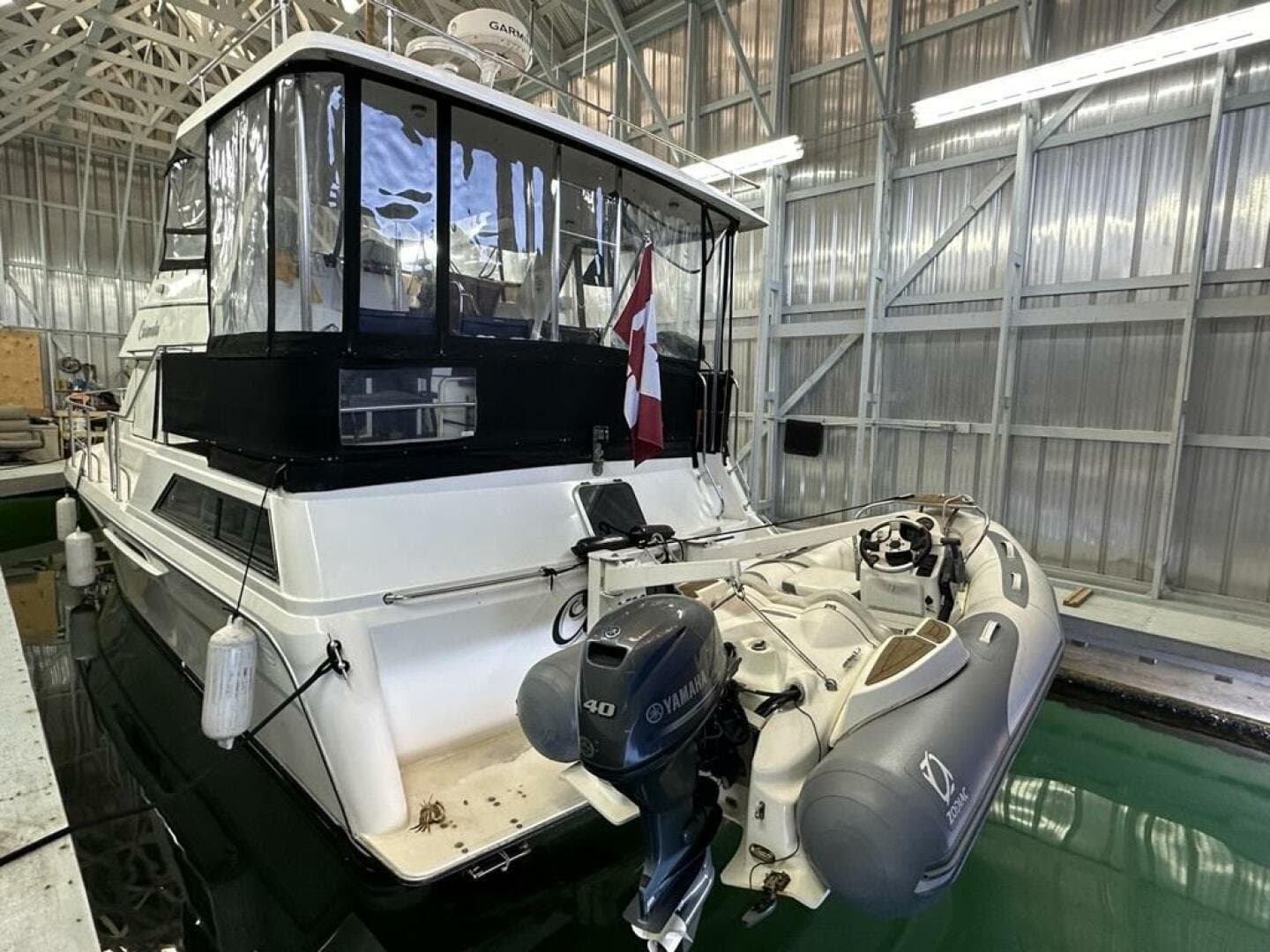 1995 Queenship Aft Cabin