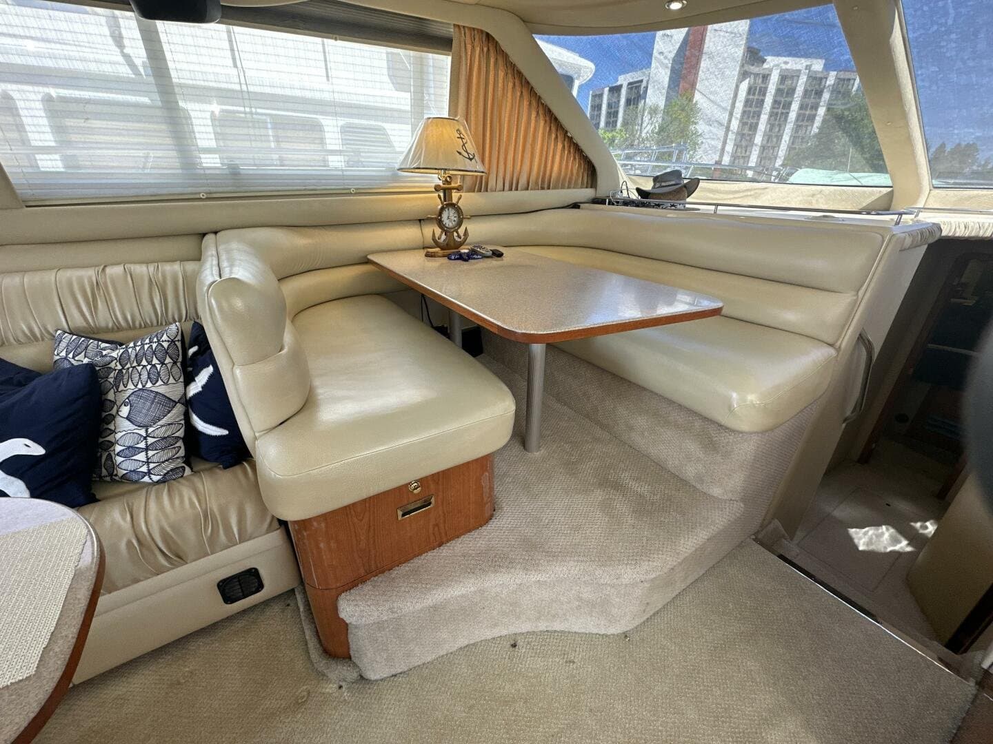 2000 Sea Ray 480 Sedan Bridge