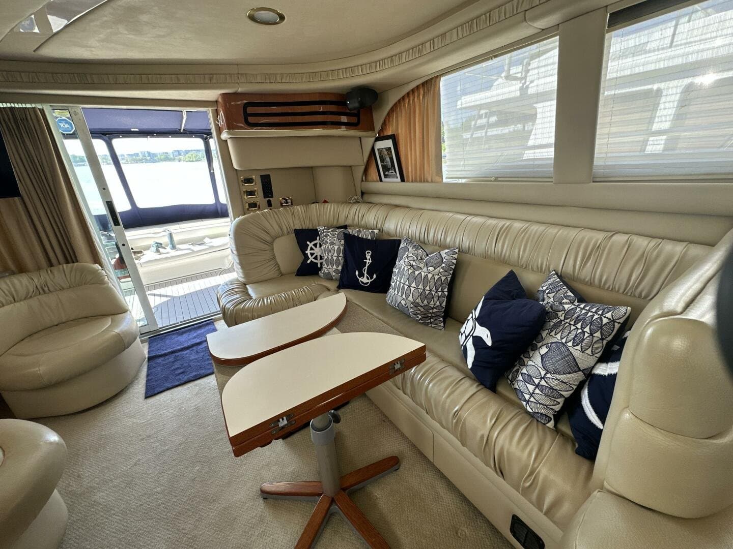 2000 Sea Ray 480 Sedan Bridge