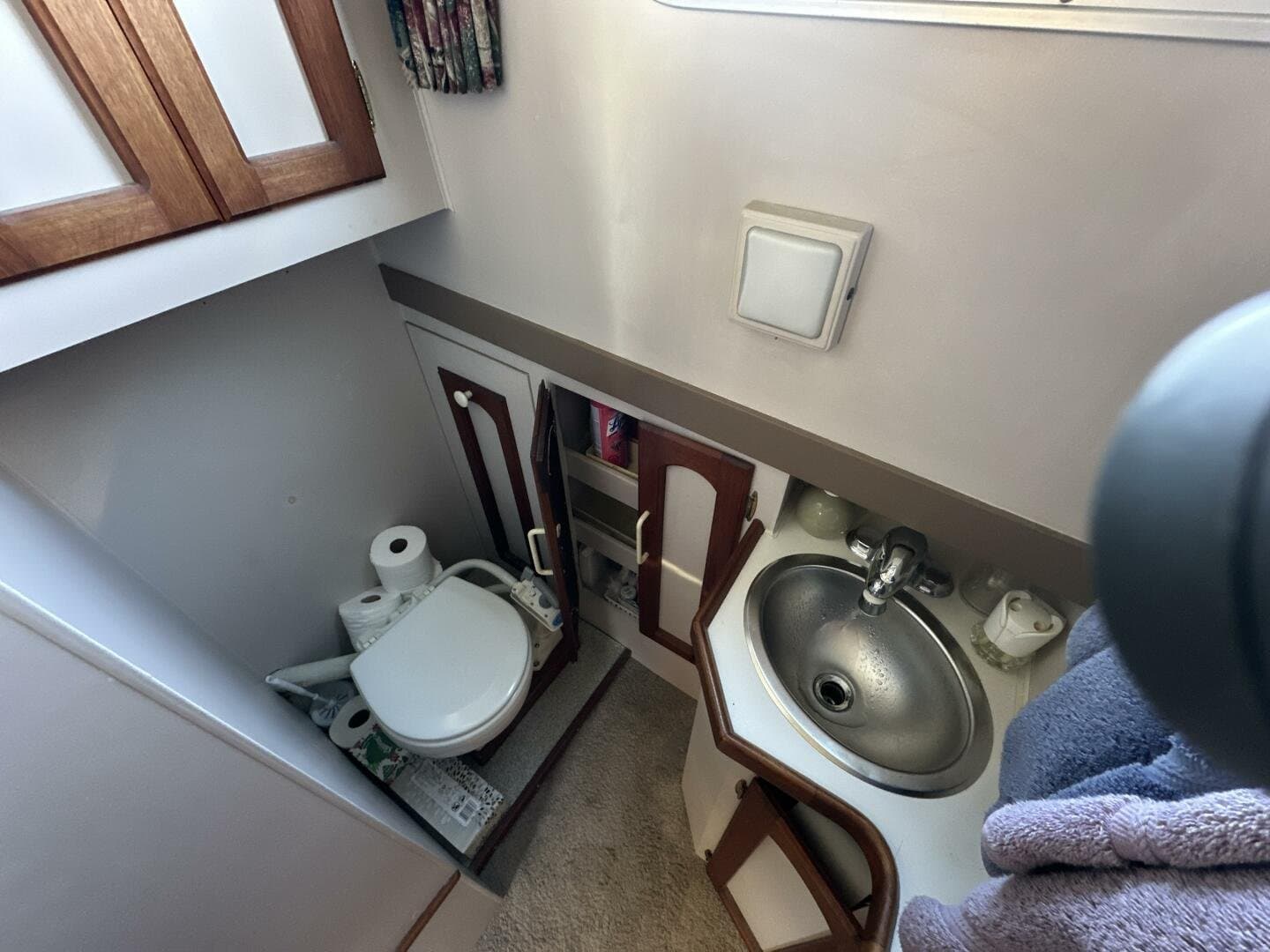 1982 Gulf Commander Aft Cabin