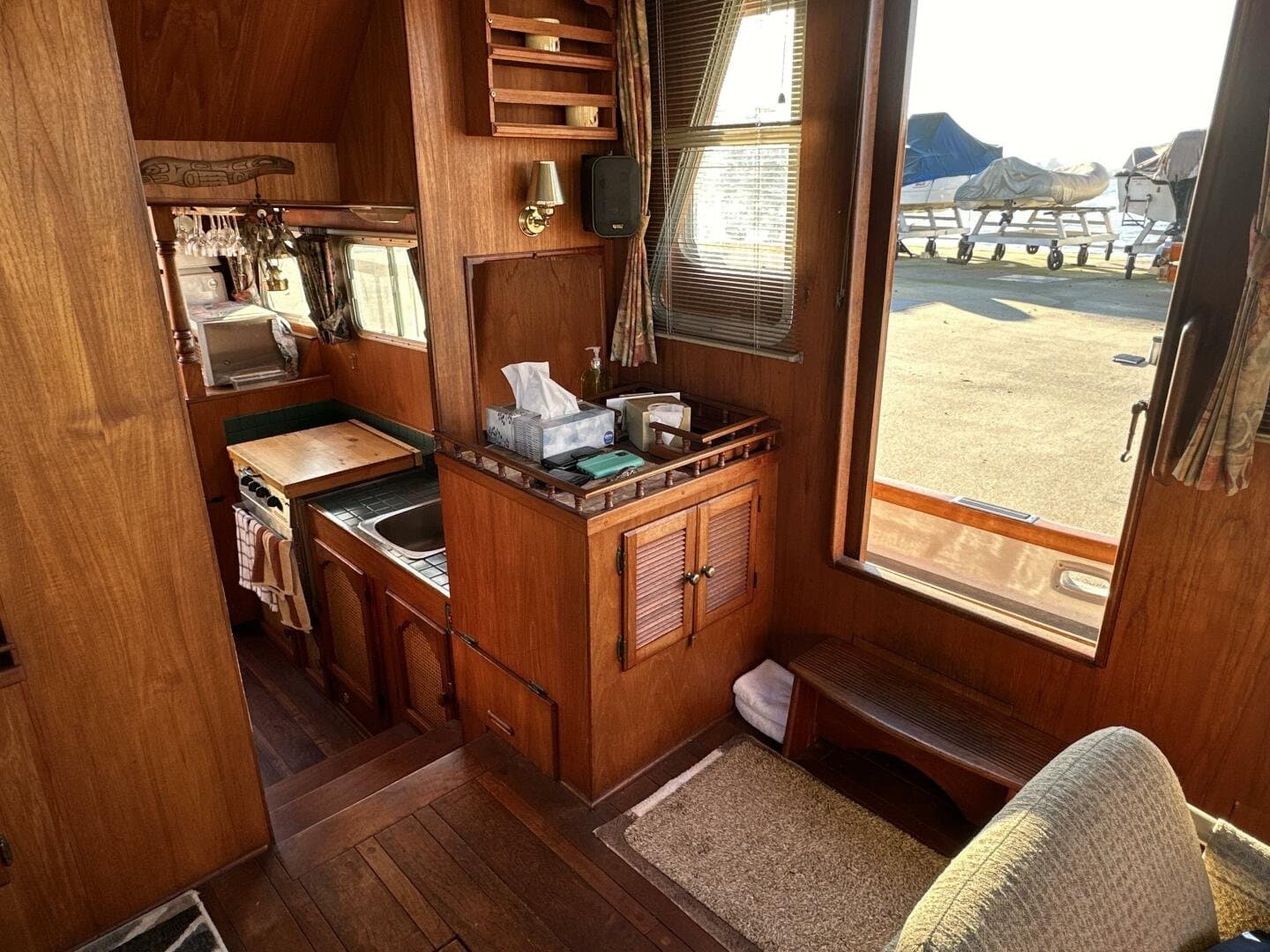 1982 Gulf Commander Aft Cabin
