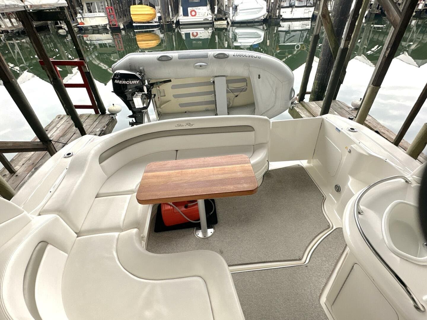 2007 Sea Ray null