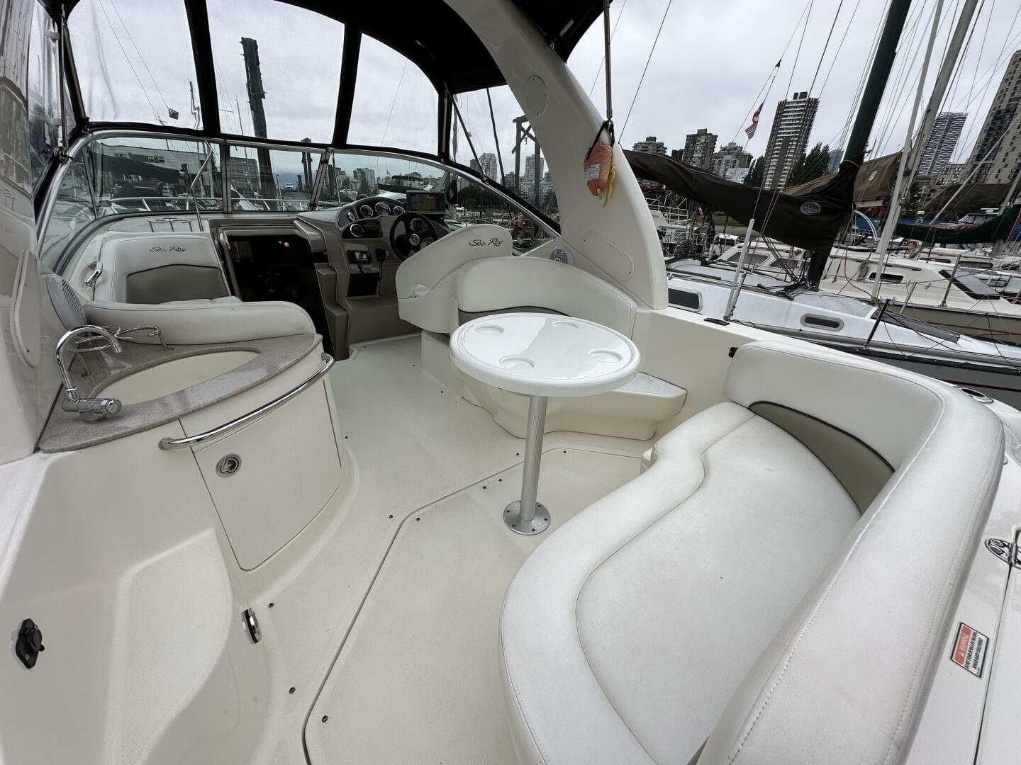 2006 Sea Ray null