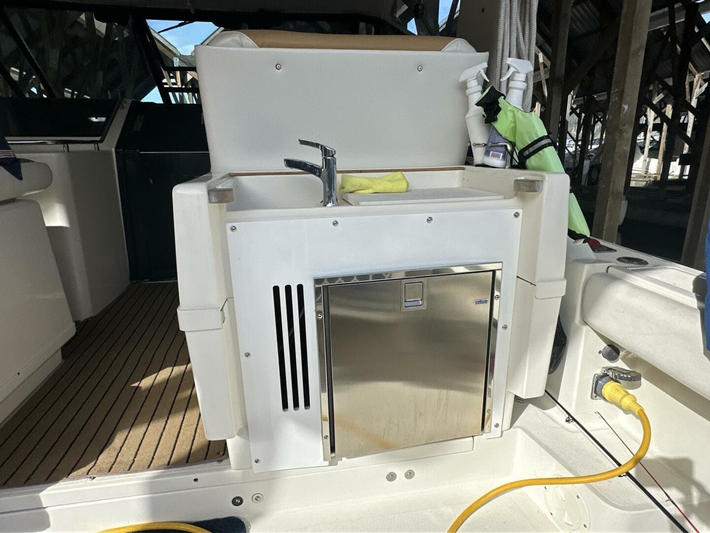 1988 Tiara Yachts 3300 Open