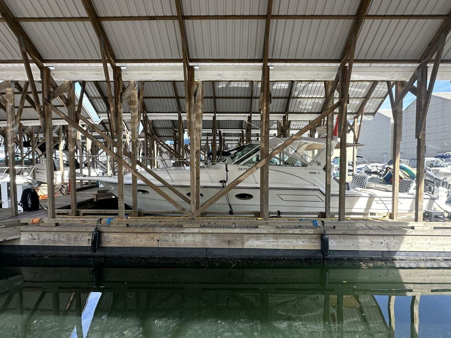 1988 Tiara Yachts 3300 Open