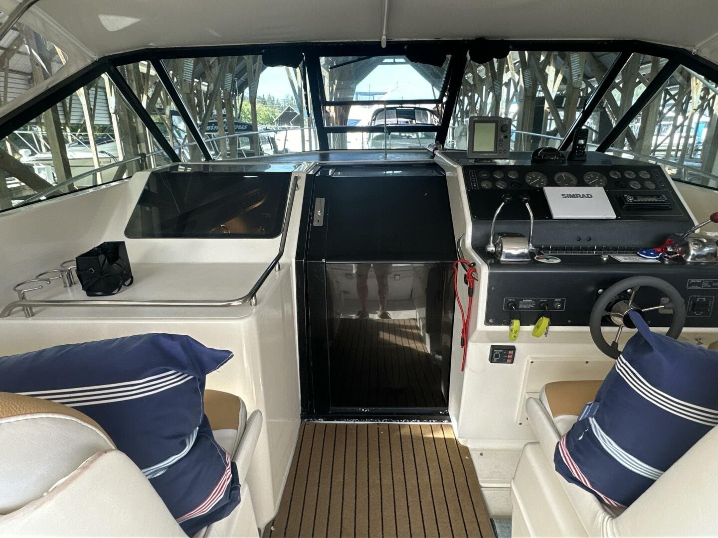 1988 Tiara Yachts 3300 Open