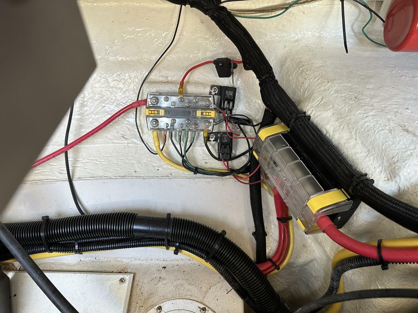 1998 Sea Ray 230 Select