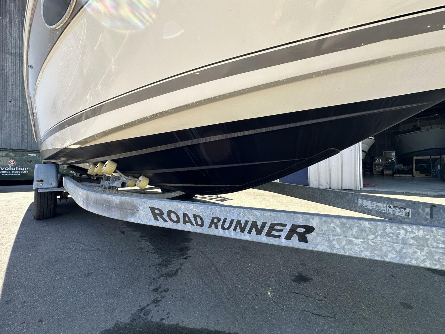 1998 Sea Ray 230 Select