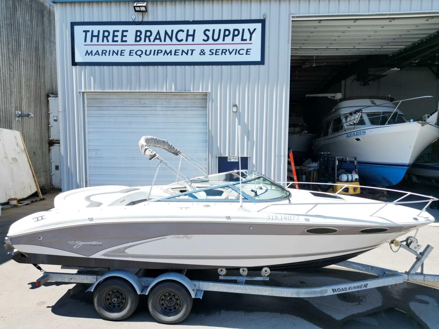 1998 Sea Ray 230 Select