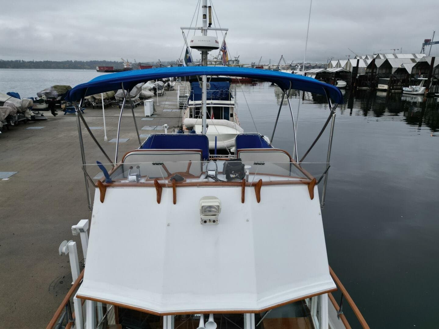 1974 Grand Banks null