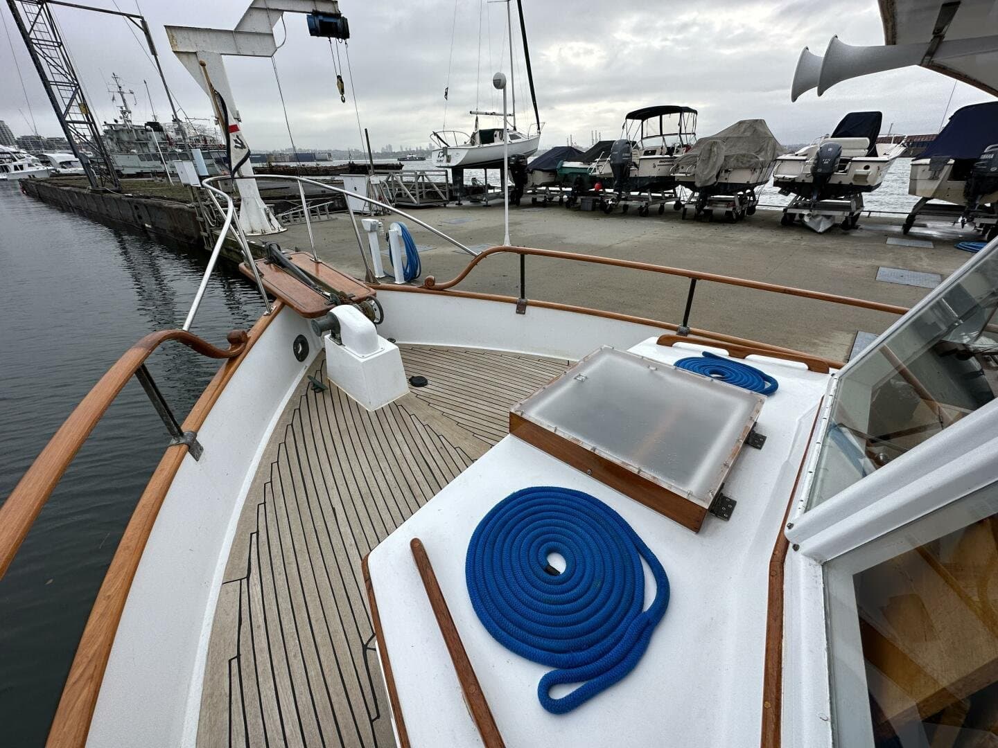 1974 Grand Banks null