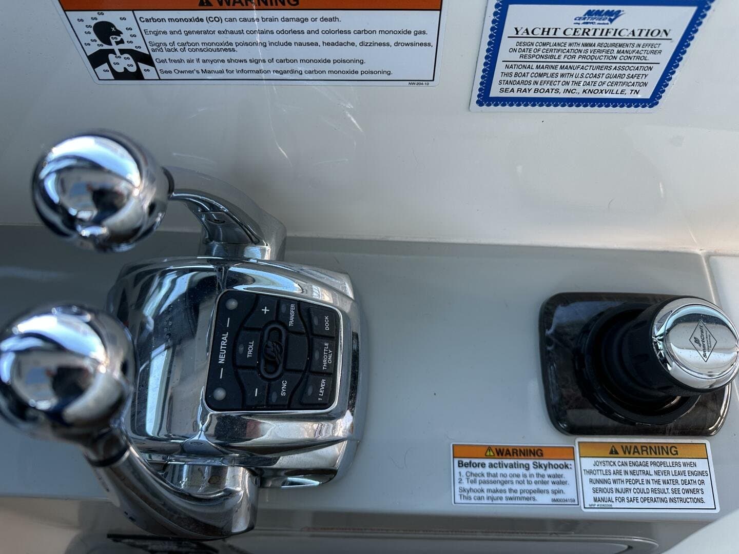 2012 Sea Ray 470 Sundancer