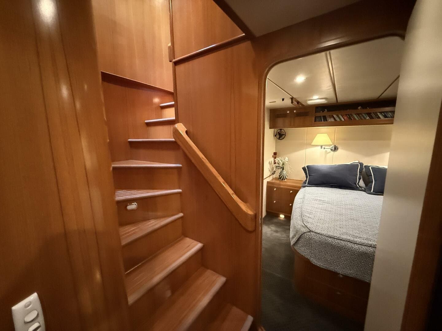 2002 Nordhavn 57