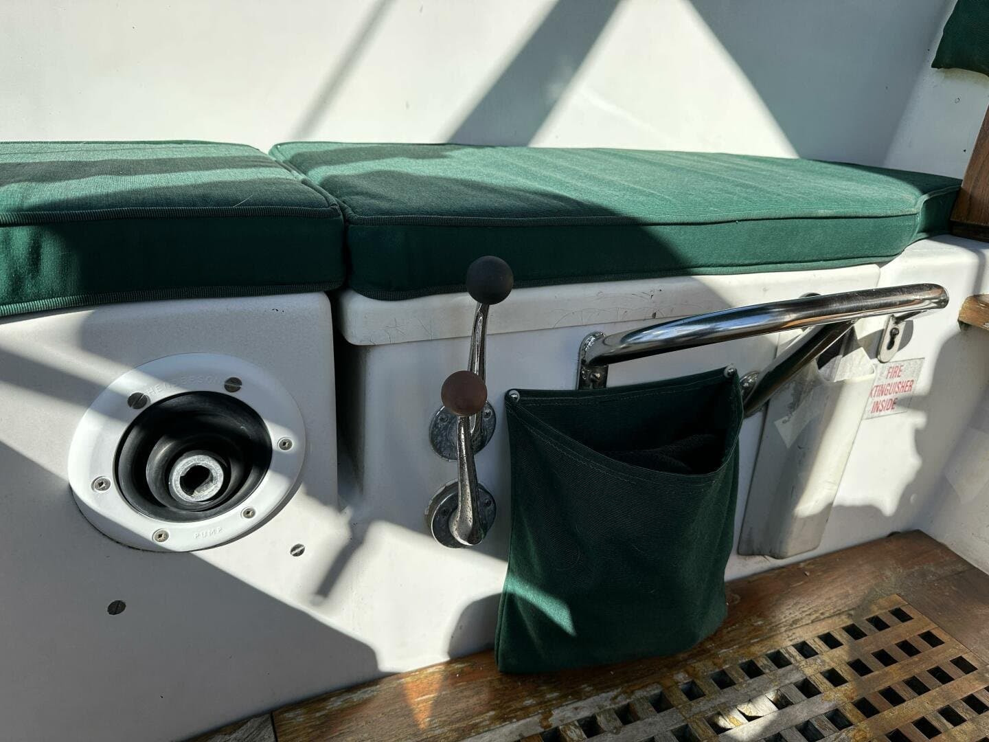 1979 Truant Offshore Pilothouse