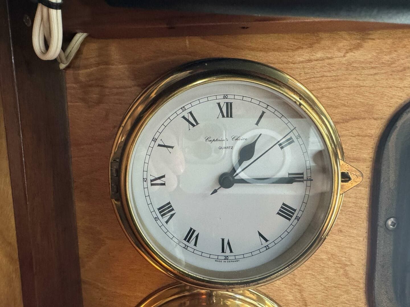 1979 Truant Offshore Pilothouse