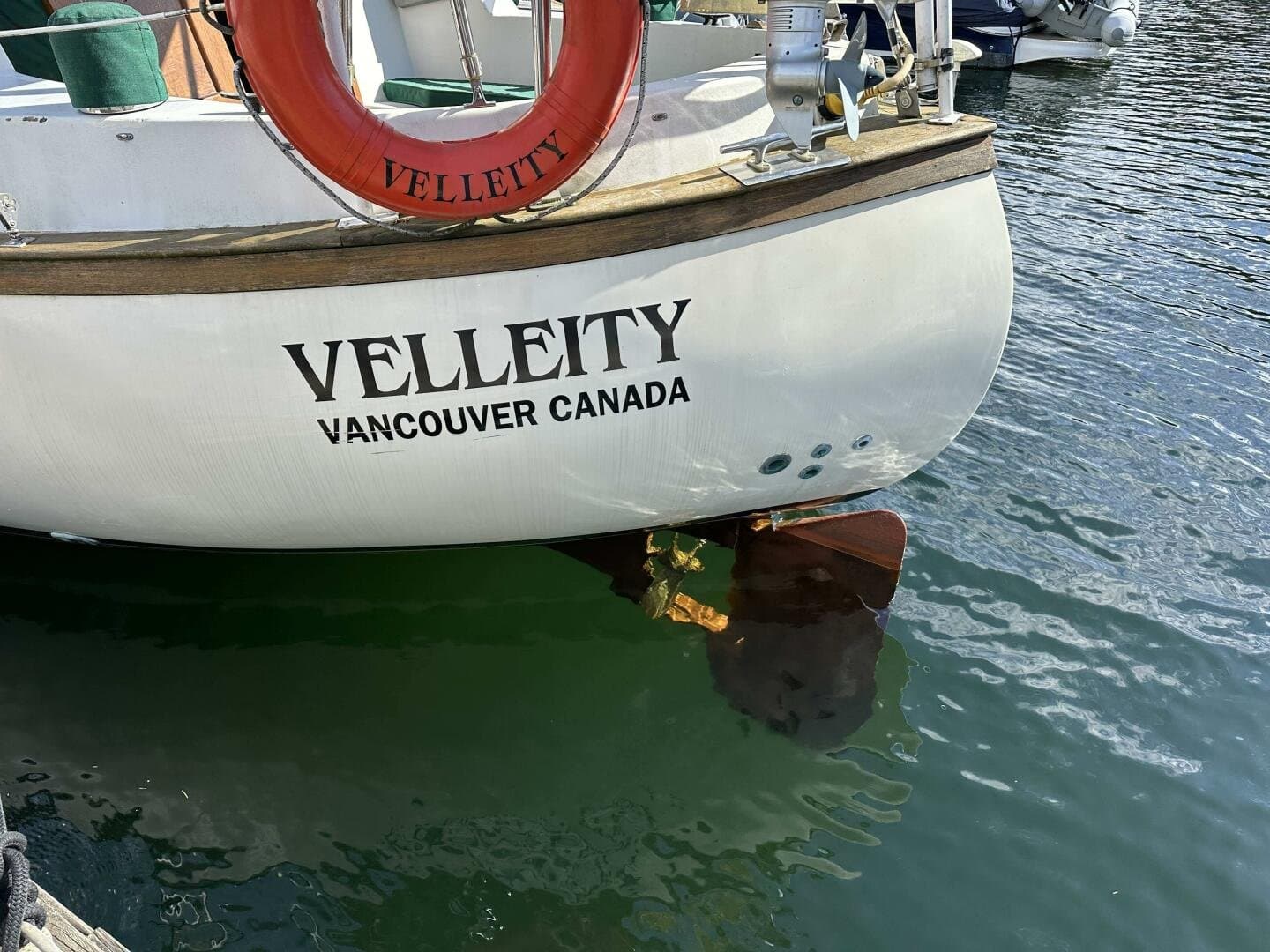 1979 Truant Offshore Pilothouse