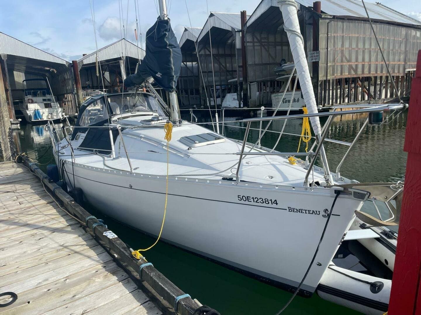 1990 Beneteau 32 First