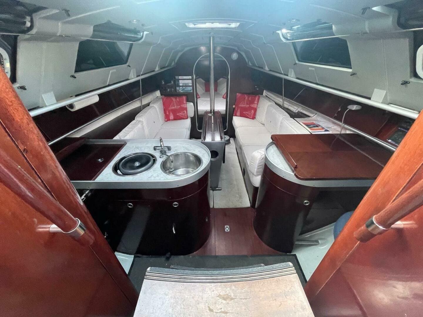 1990 Beneteau 32 First