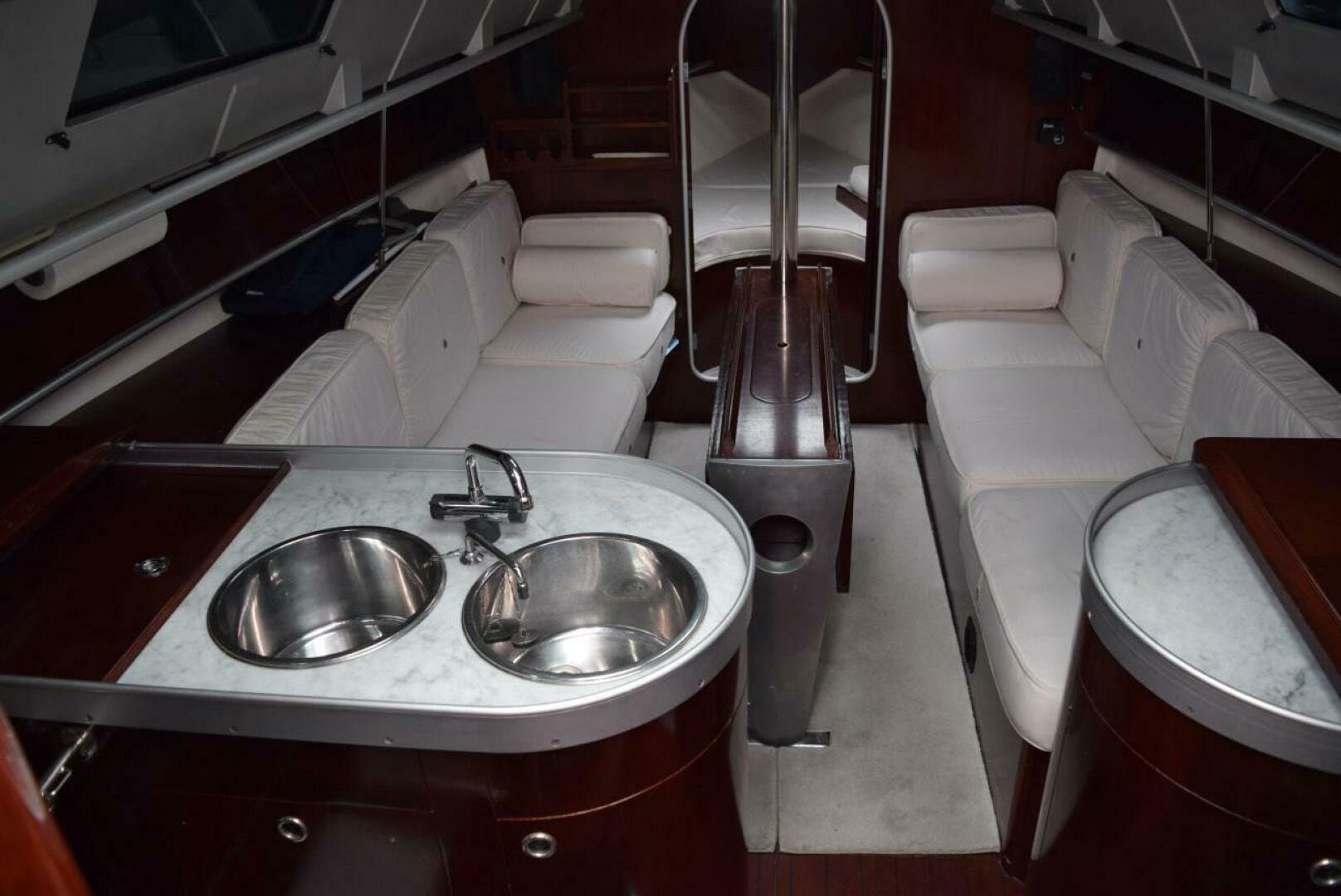 1990 Beneteau 32 First