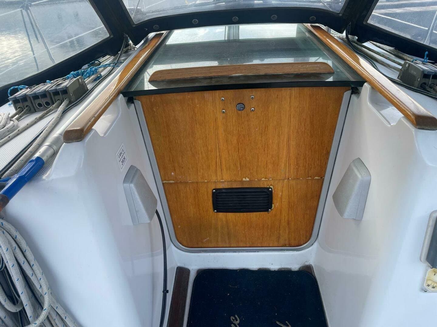 1990 Beneteau 32 First