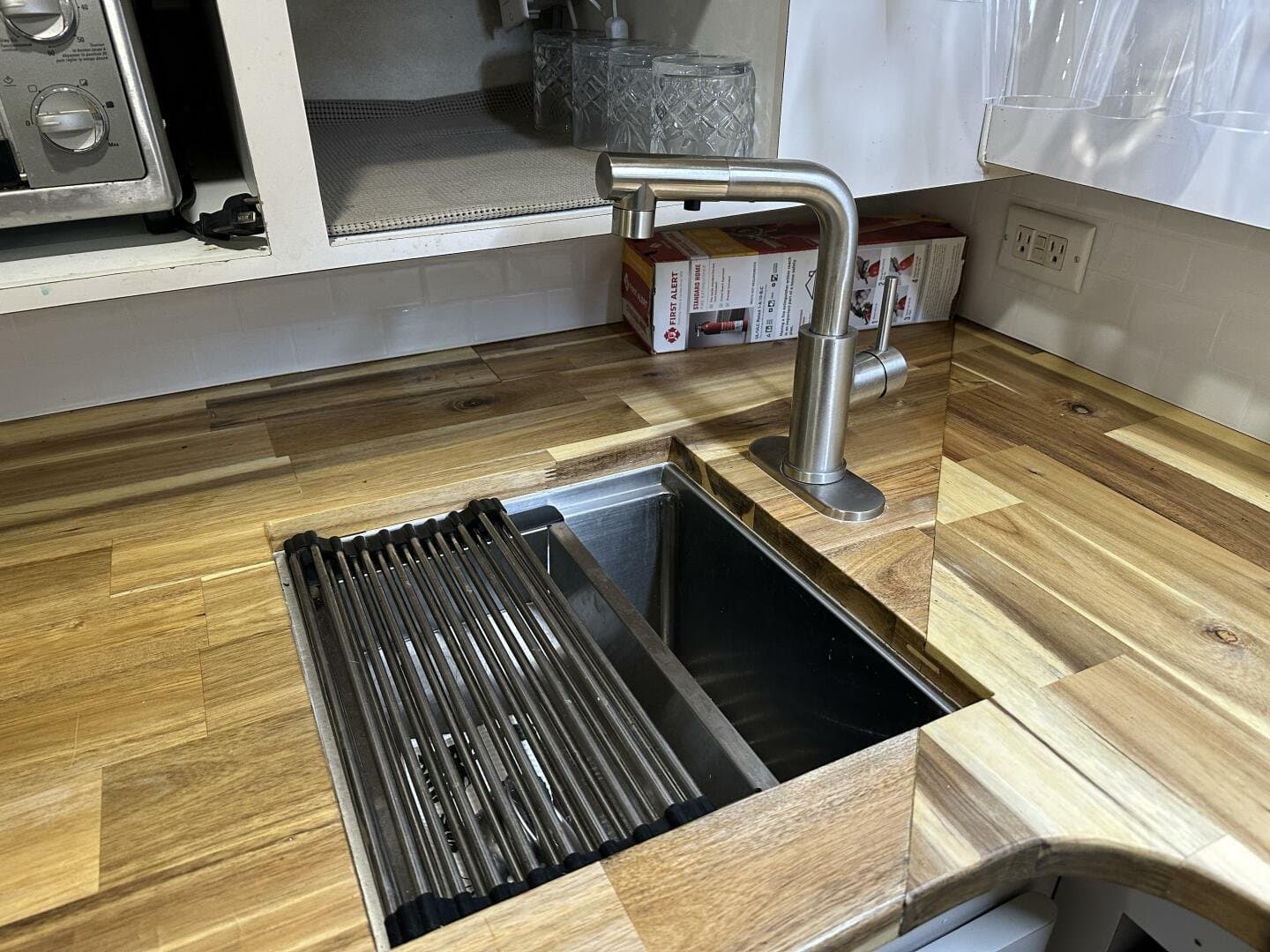 1990 Wellcraft 3300 St. Tropez