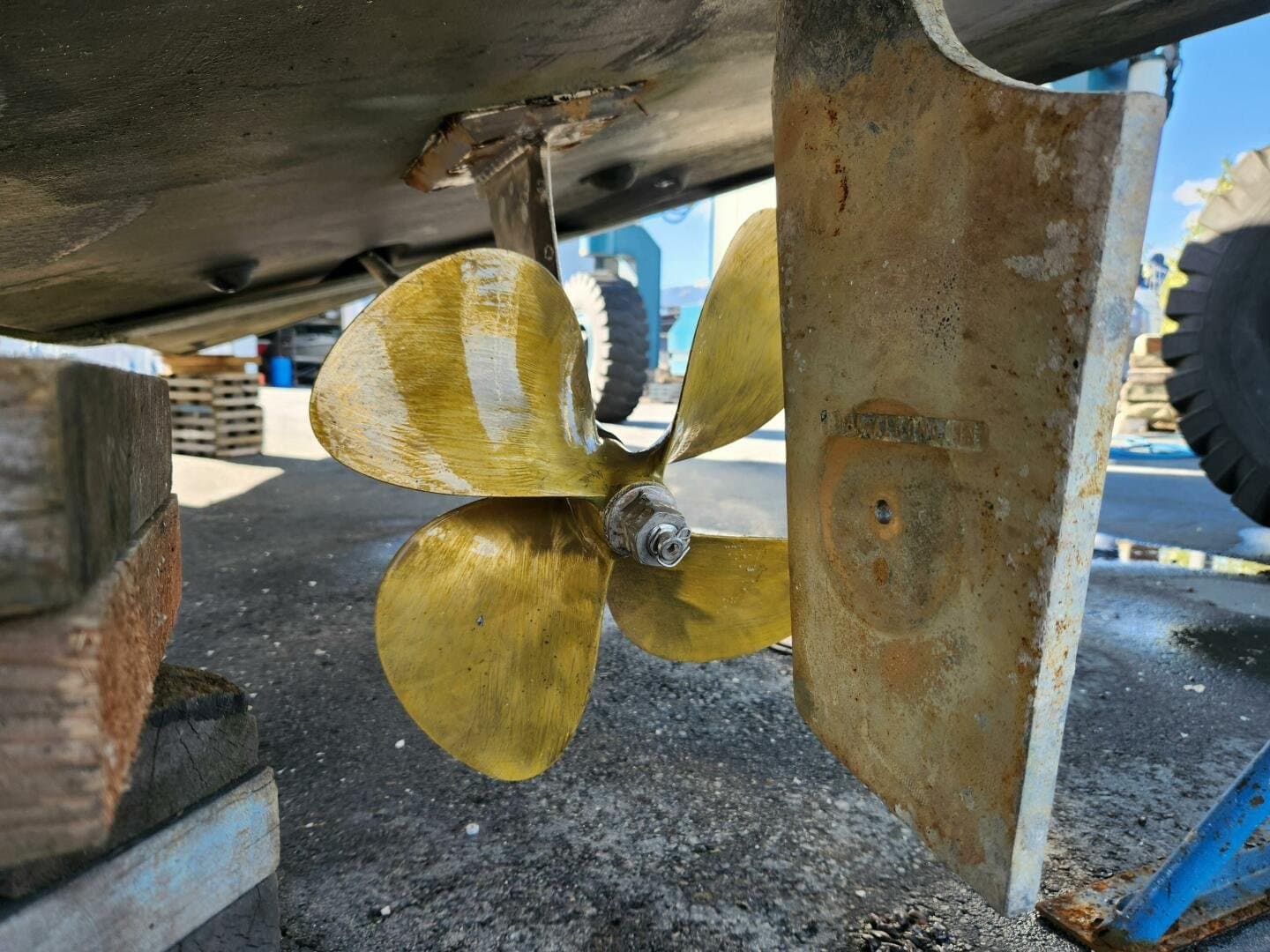 1990 Wellcraft 3300 St. Tropez