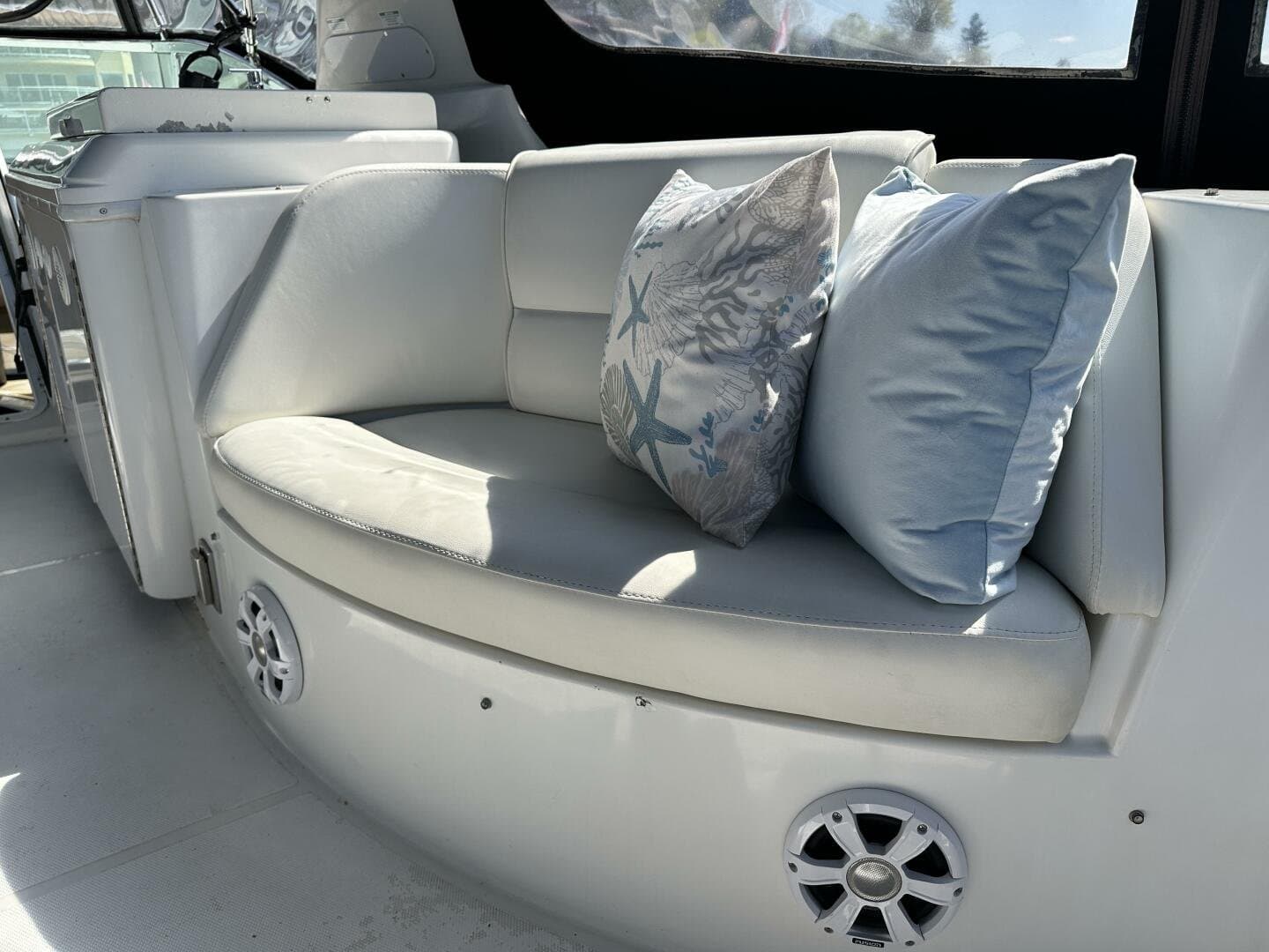 2001 Carver 570 Voyager Pilothouse