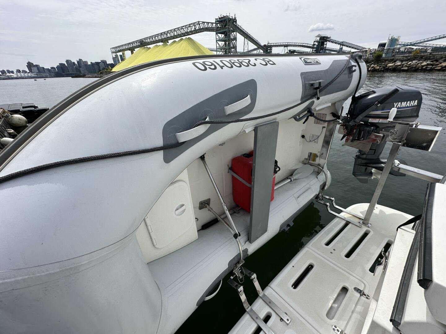 2004 Tiara Yachts 31 Open