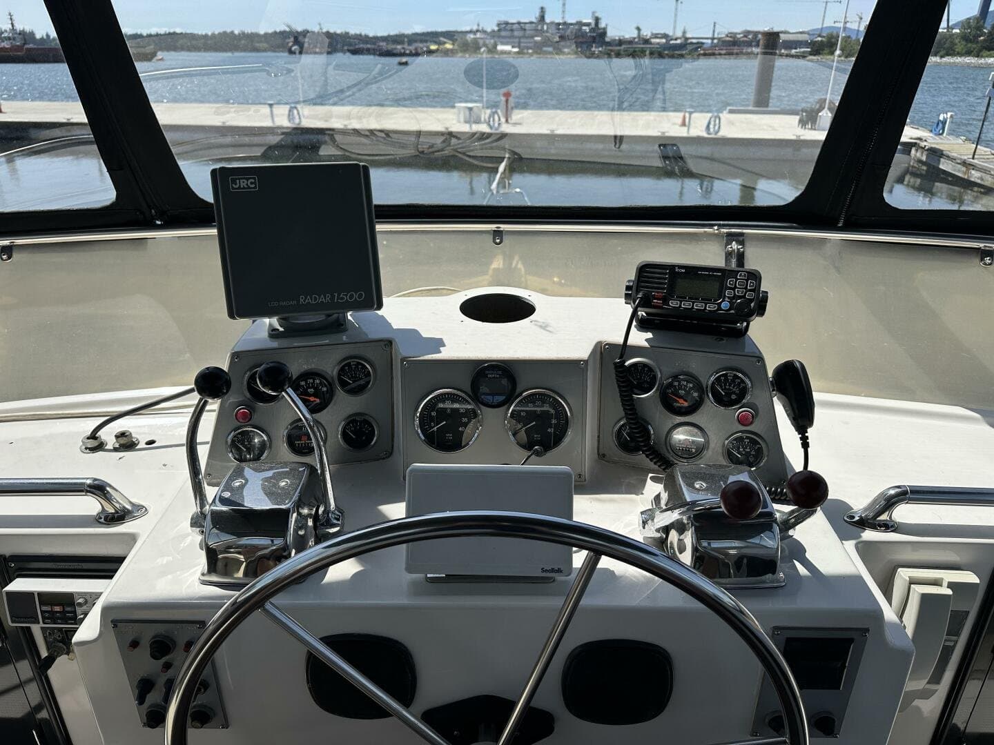 1990 Ocean Alexander 440 Sundeck