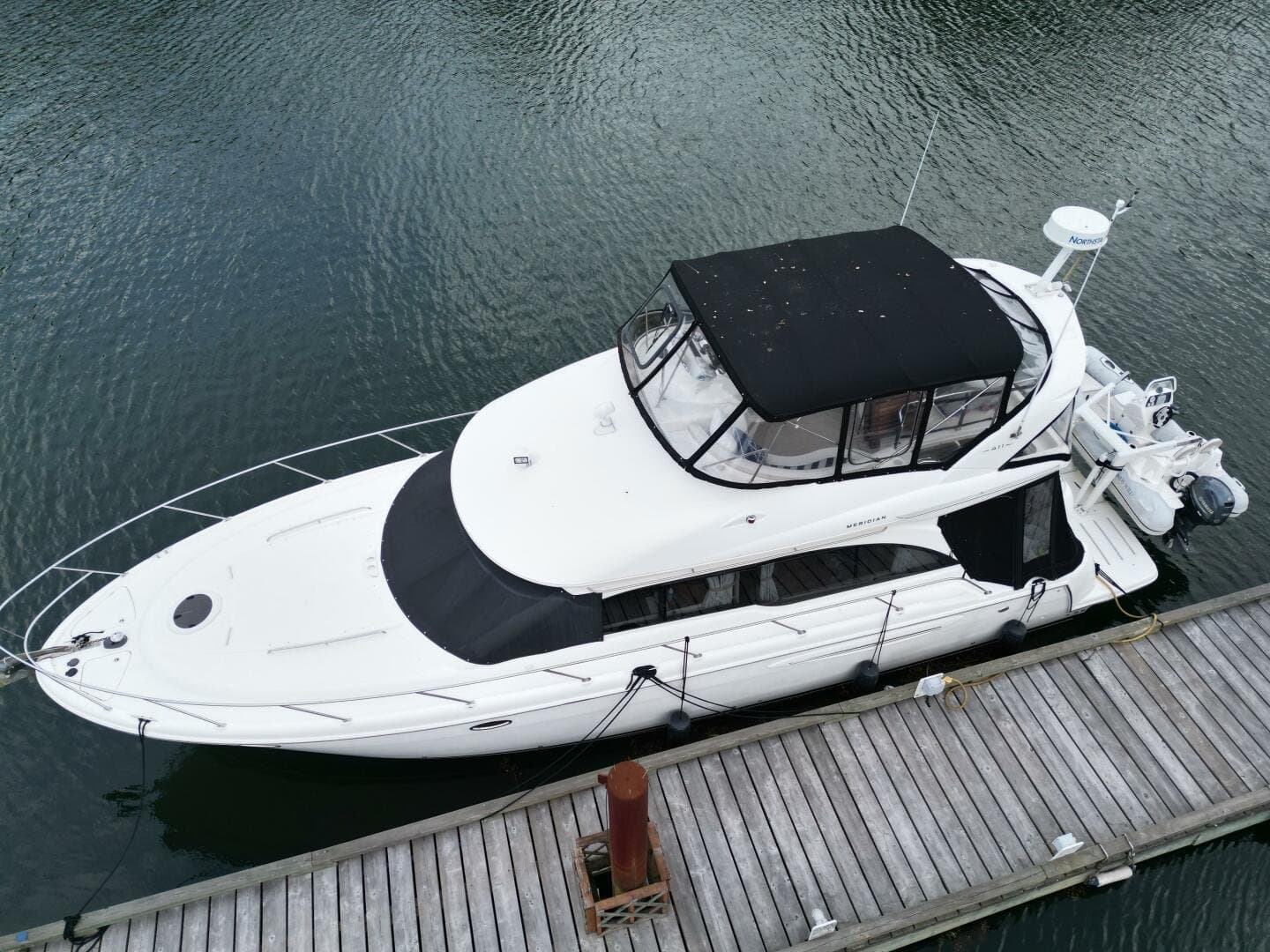 2006 Meridian 411 Sedan Bridge