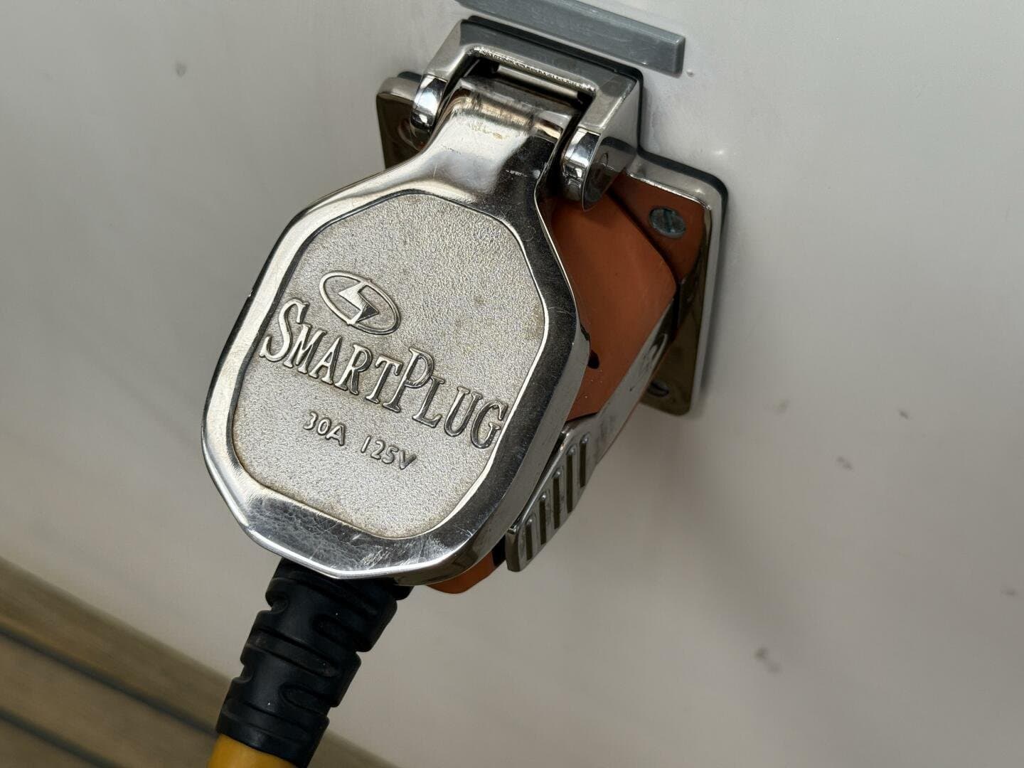 1980 Grand Banks Classic