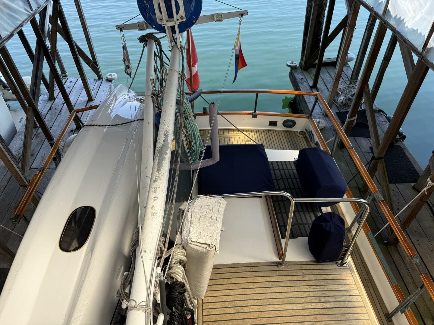 1980 Grand Banks Classic