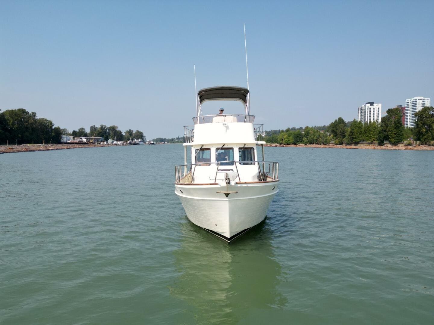 2011 North Pacific 38 Sedan