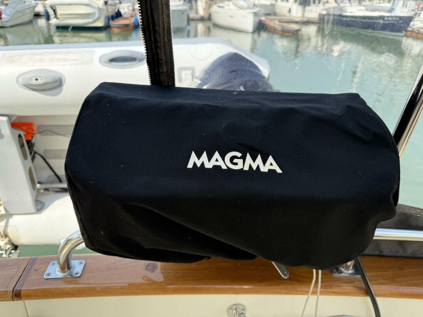 2011 North Pacific 38 Sedan