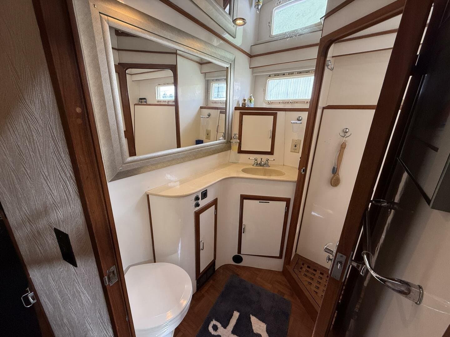 1989 Jefferson 52 Victory Yacht