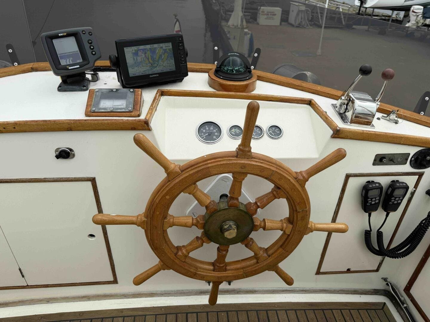 1974 Grand Banks 36 Classic