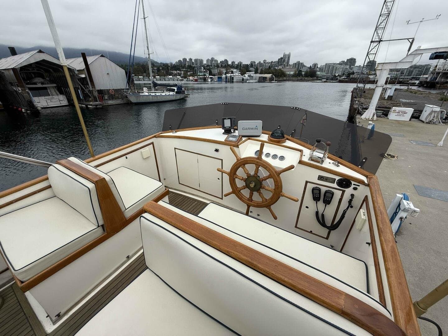 1974 Grand Banks 36 Classic