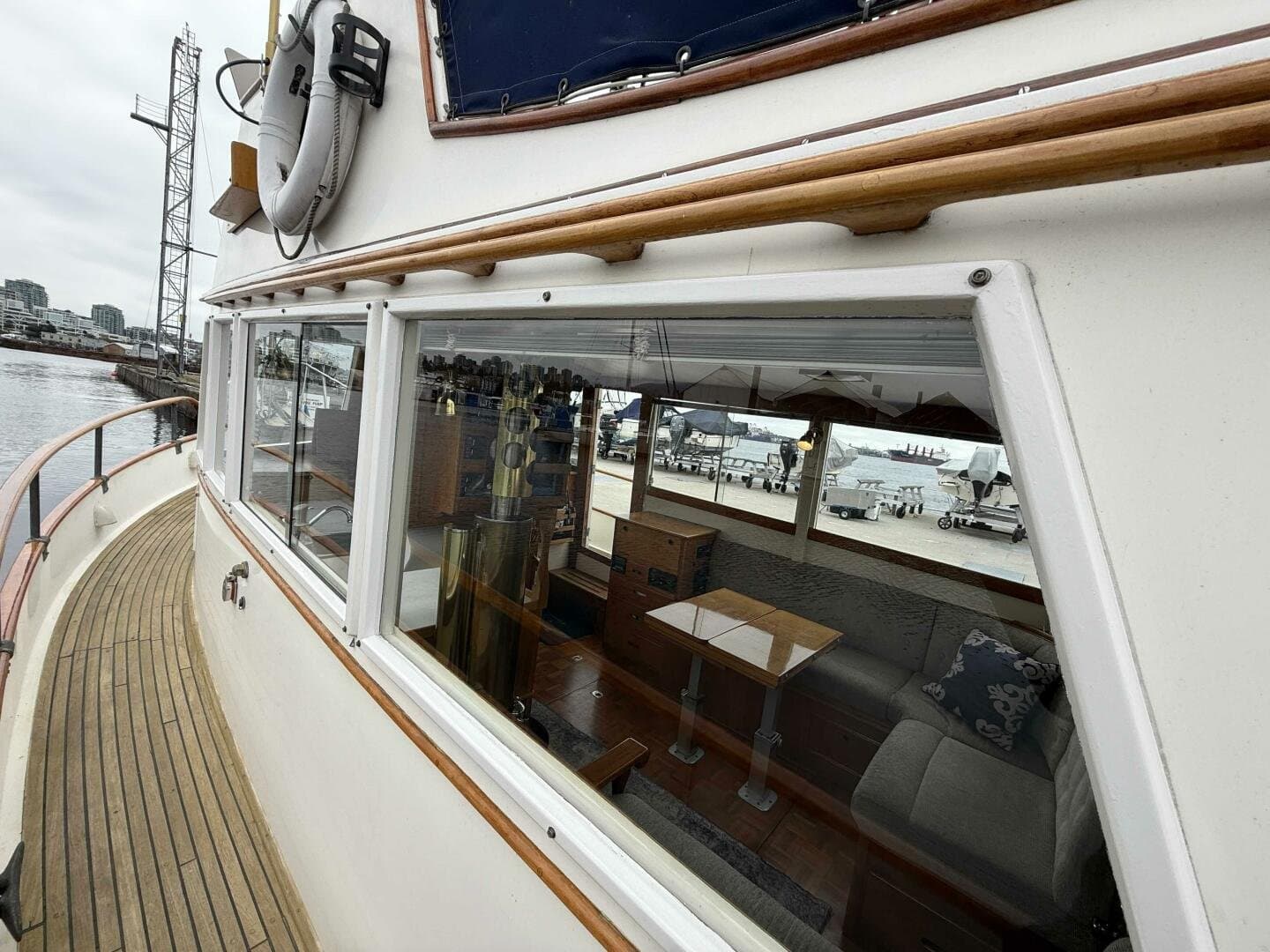 1974 Grand Banks 36 Classic