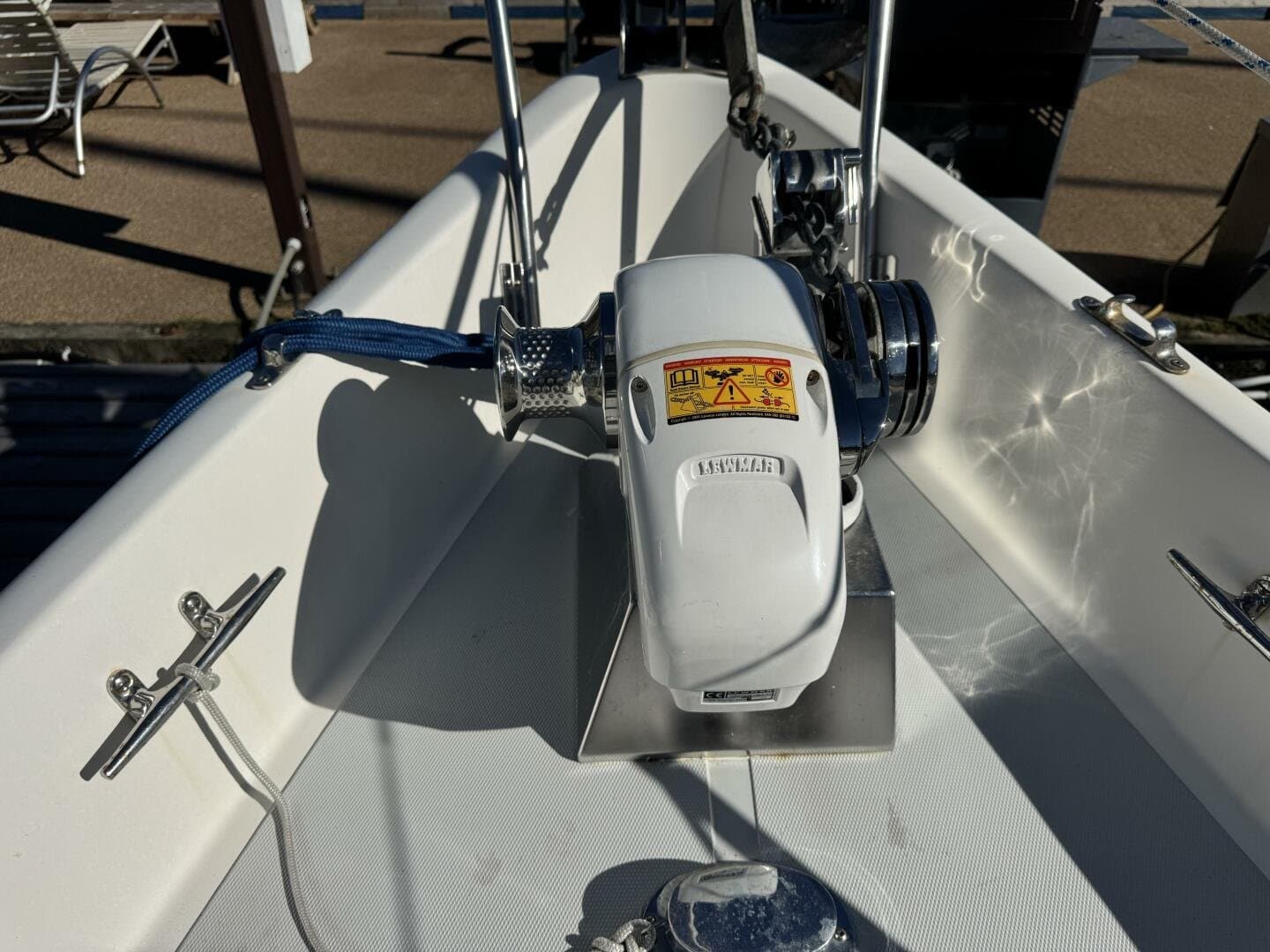 1981 Truant 37 Raised Pilothouse