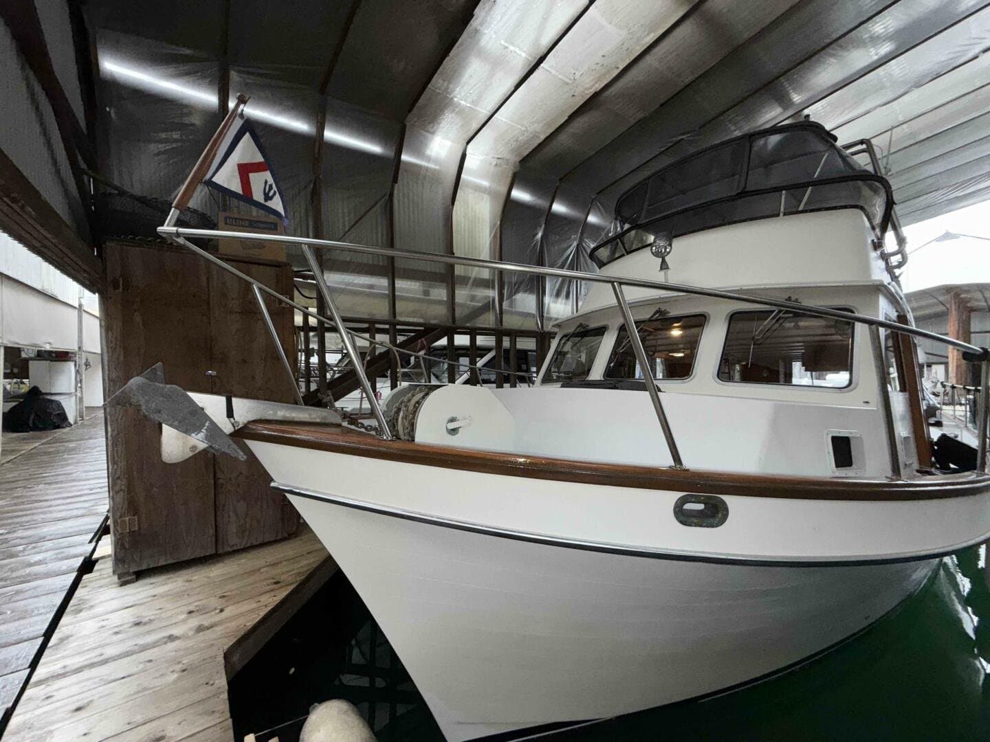 1982 Gulf Commander 41 Sedan